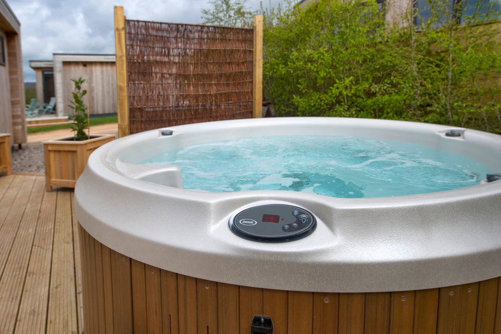 Jacuzzi® J210™ - 4 Person Hot Tub 17 Jacuzzi® J210™ - 4 Person Hot Tub - Image 15
