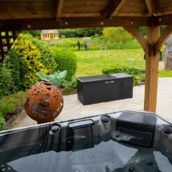 Outdoor Barcelona - 5 Person Hot Tub With 2 Loungers -Hot Tubs Sale BarcelonaHottub Odyssey 82
