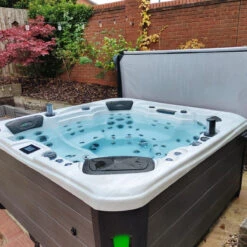 Outdoor Infinity - 6 Person Hot Tub With 1 Lounger 35 Outdoor Infinity - 6 Person Hot Tub With 1 Lounger -Hot Tubs Sale InfinityHotTub 8