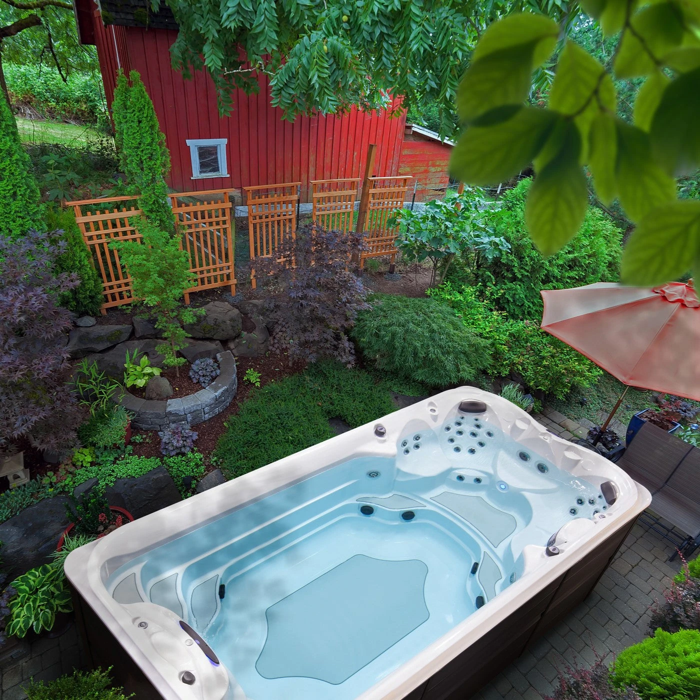 Jacuzzi® PowerActive™ J-16™ - 16ft Swim Spa 17 Jacuzzi® PowerActive™ J-16™ - 16ft Swim Spa - Image 15