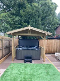 Jacuzzi® J235™ / J235IP™ - 6 Person Hot Tub With 1 Lounger -Hot Tubs Sale JacuzziJ235