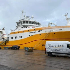 Jacuzzi® Lodge™ M - 4-5 Person Hot Tub -Hot Tubs Sale JacuzziLodgeMHotTub