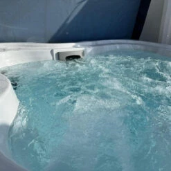 Jacuzzi® Lodge™ M - 4-5 Person Hot Tub -Hot Tubs Sale JacuzziLodgeMHotTub5