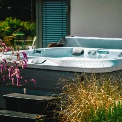 Jacuzzi® J335IP™ - 6 Person Hot Tub With 1 Lounger 37 Jacuzzi® J335IP™ - 6 Person Hot Tub With 1 Lounger -Hot Tubs Sale Jacuzzi J335IP 5 6PersonHotTub square 7