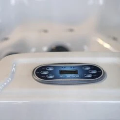 Outdoor Refresh - 6 Person Hot Tub With 1 Lounger -Hot Tubs Sale Refresh2021 7