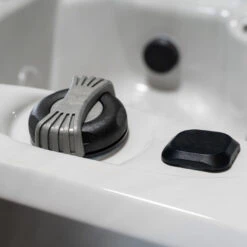 Sun & Soul™ 600™ - 6 Person Hot Tub With 1 Lounger -Hot Tubs Sale Sun Soul600HotTub2