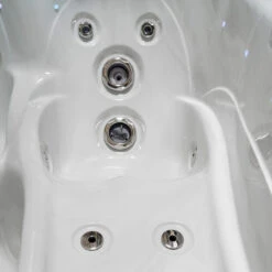 Sun & Soul™ 600™ - 6 Person Hot Tub With 1 Lounger -Hot Tubs Sale Sun Soul600HotTub6