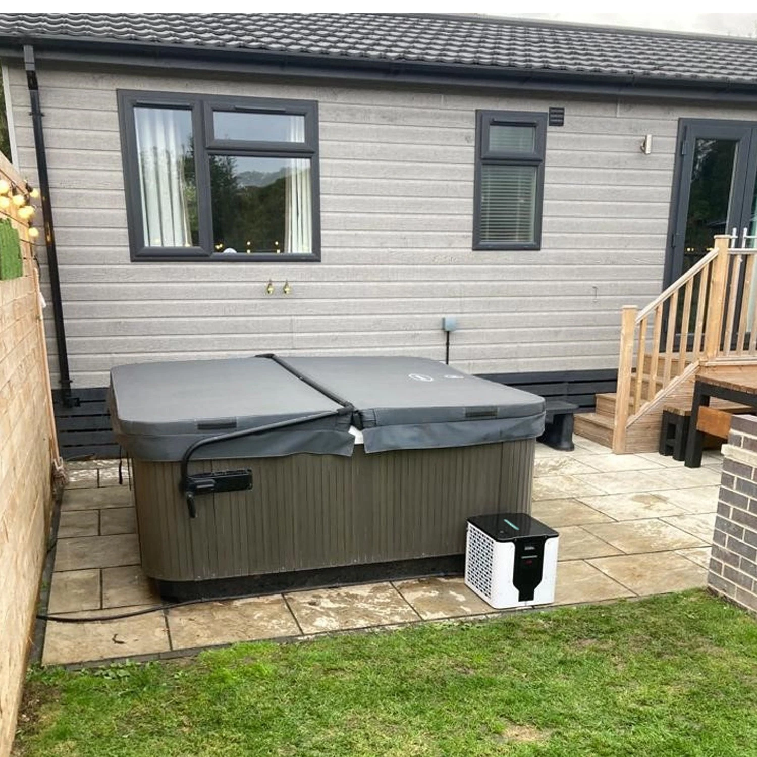 Outdoor 4kW Air Source Heat Pump For Hot Tub/Swim Spa 14 Outdoor 4kW Air Source Heat Pump For Hot Tub/Swim Spa - Image 12