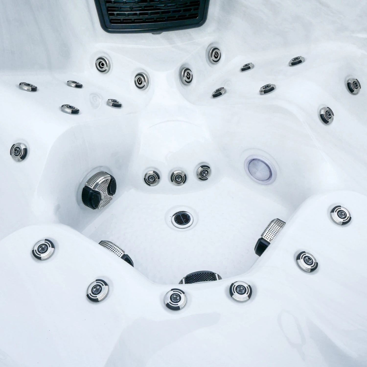 Outdoor Companion - 5 Person Hot Tub With 2 Loungers 8 Outdoor Companion - 5 Person Hot Tub With 2 Loungers - Image 6